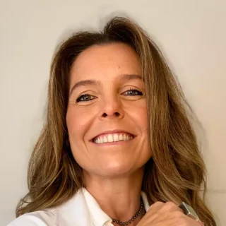 Dra. Ana Paula